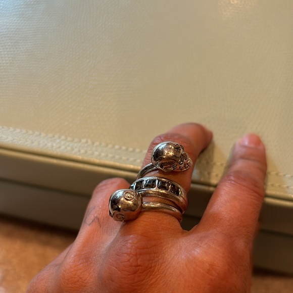 Alexander Mcqueen Crystal Double Skull Ring - Picture 6 of 9